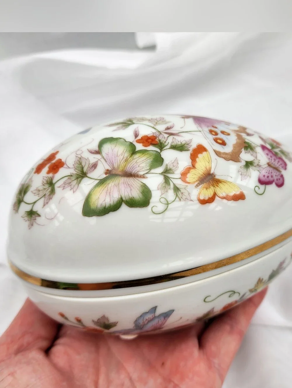 VTG Butterfly Moth Trinket Box 1974 Easter 5 1/2” Egg Shape Floral Porcelain